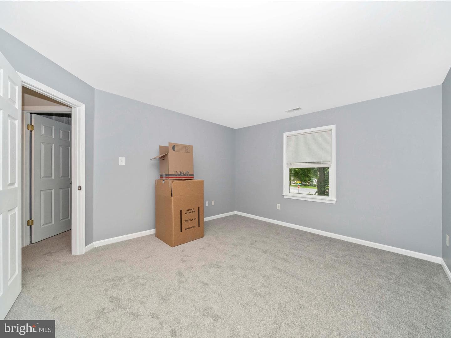 13750 Eastside Drive photo 34