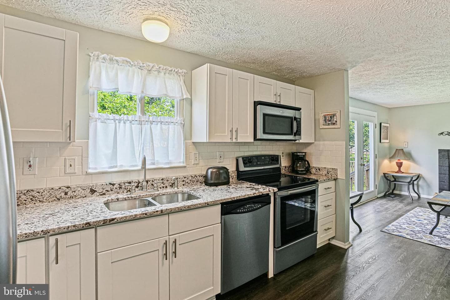 6786 Singletree Court photo 8