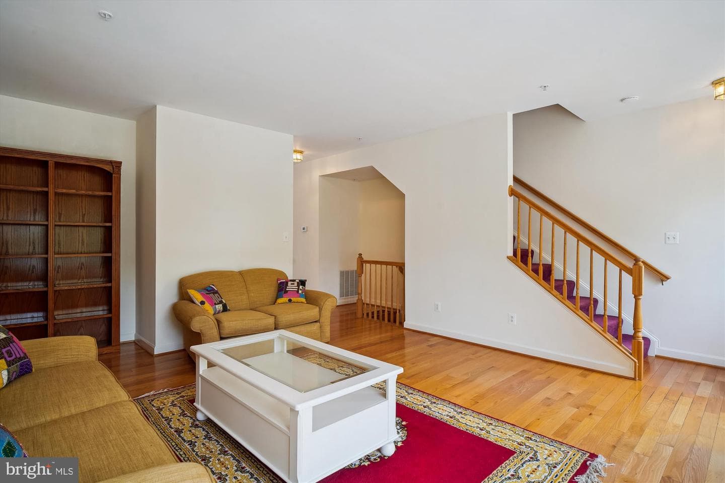 1015 Collindale photo 7