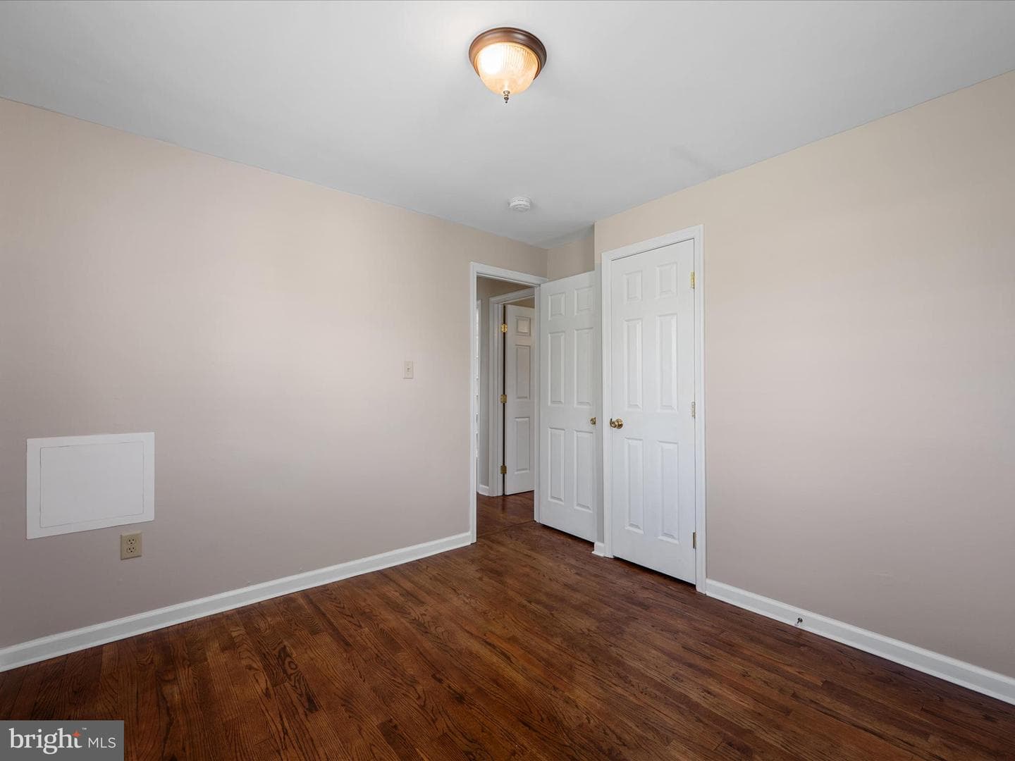 1110 2nd Avenue photo 19