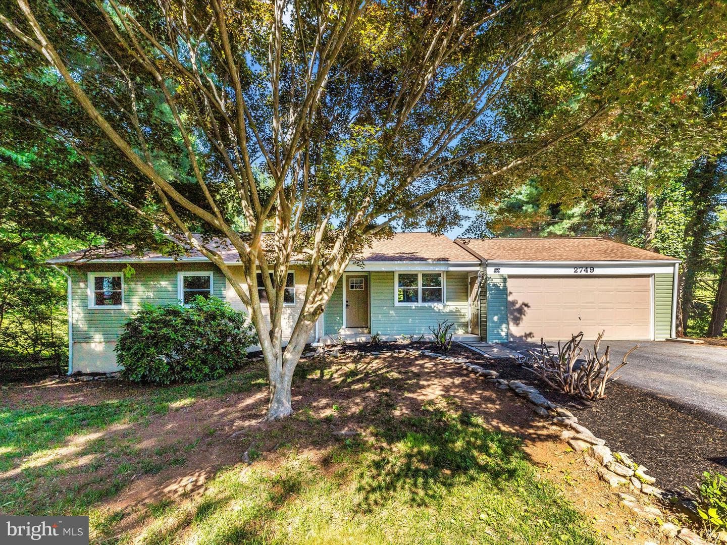 2749 Loch Haven Drive photo 1