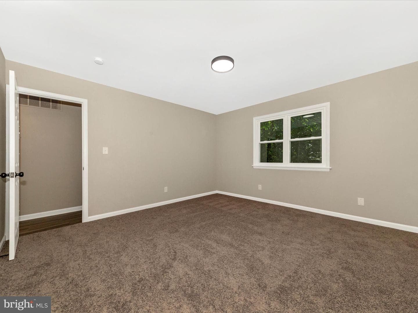 2749 Loch Haven Drive photo 20