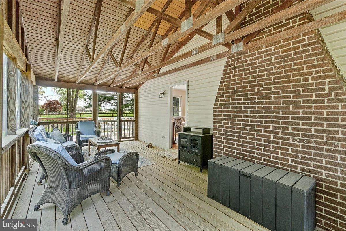 3498 Augusta Drive photo 12
