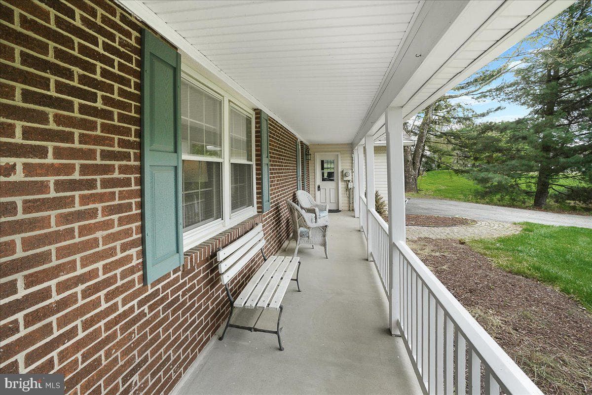 3498 Augusta Drive photo 42