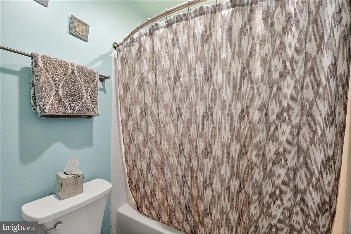 7093 Gresham Court W photo 29