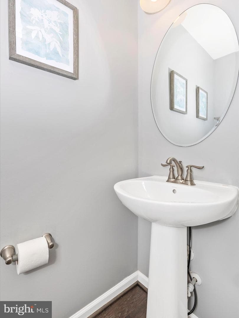 5771 Barts Way photo 28