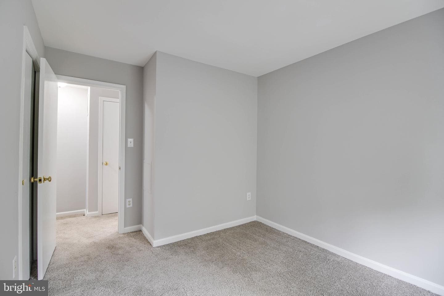 161 Heathfield Drive photo 27