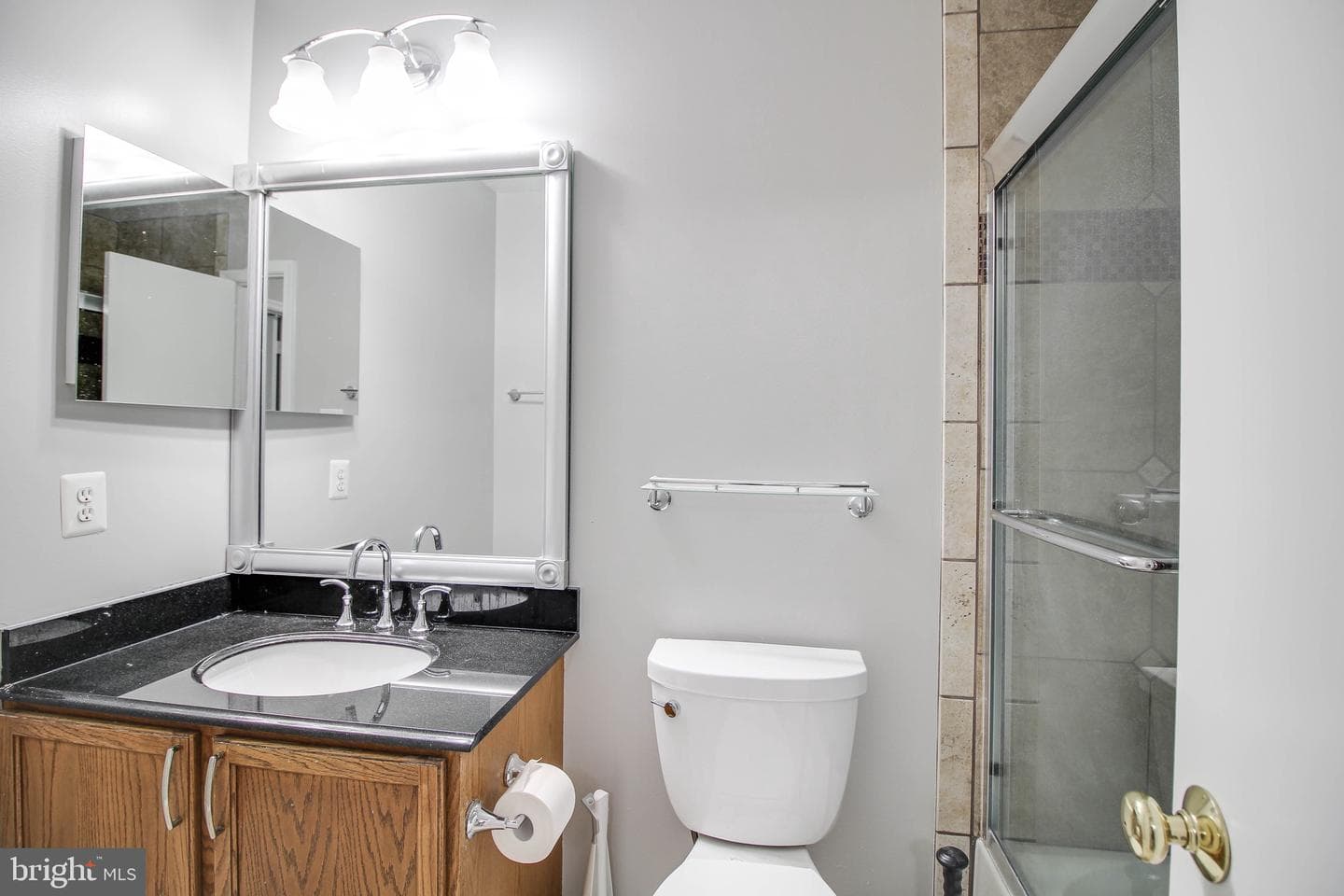 161 Heathfield Drive photo 28