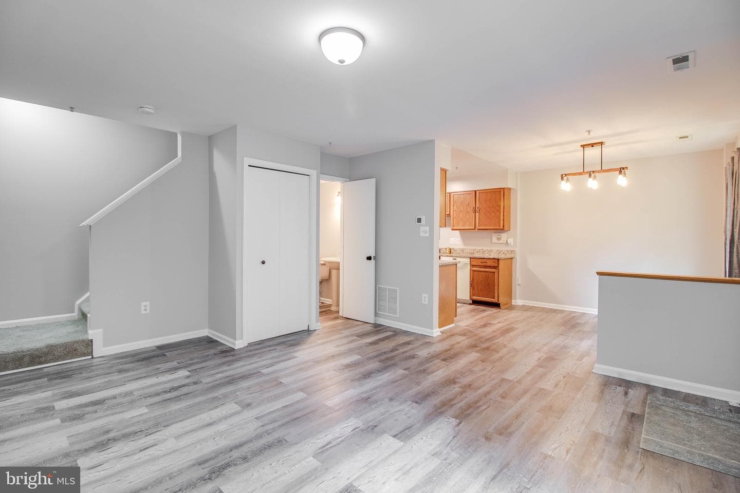 161 Heathfield Drive photo 3