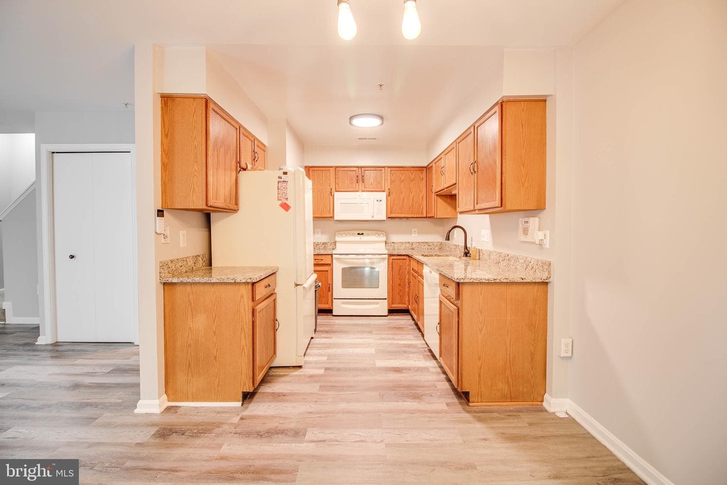 161 Heathfield Drive photo 8