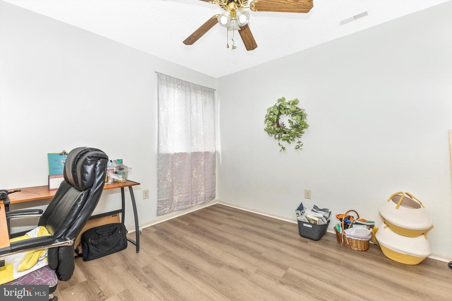 7285 Coachlight Court photo 10