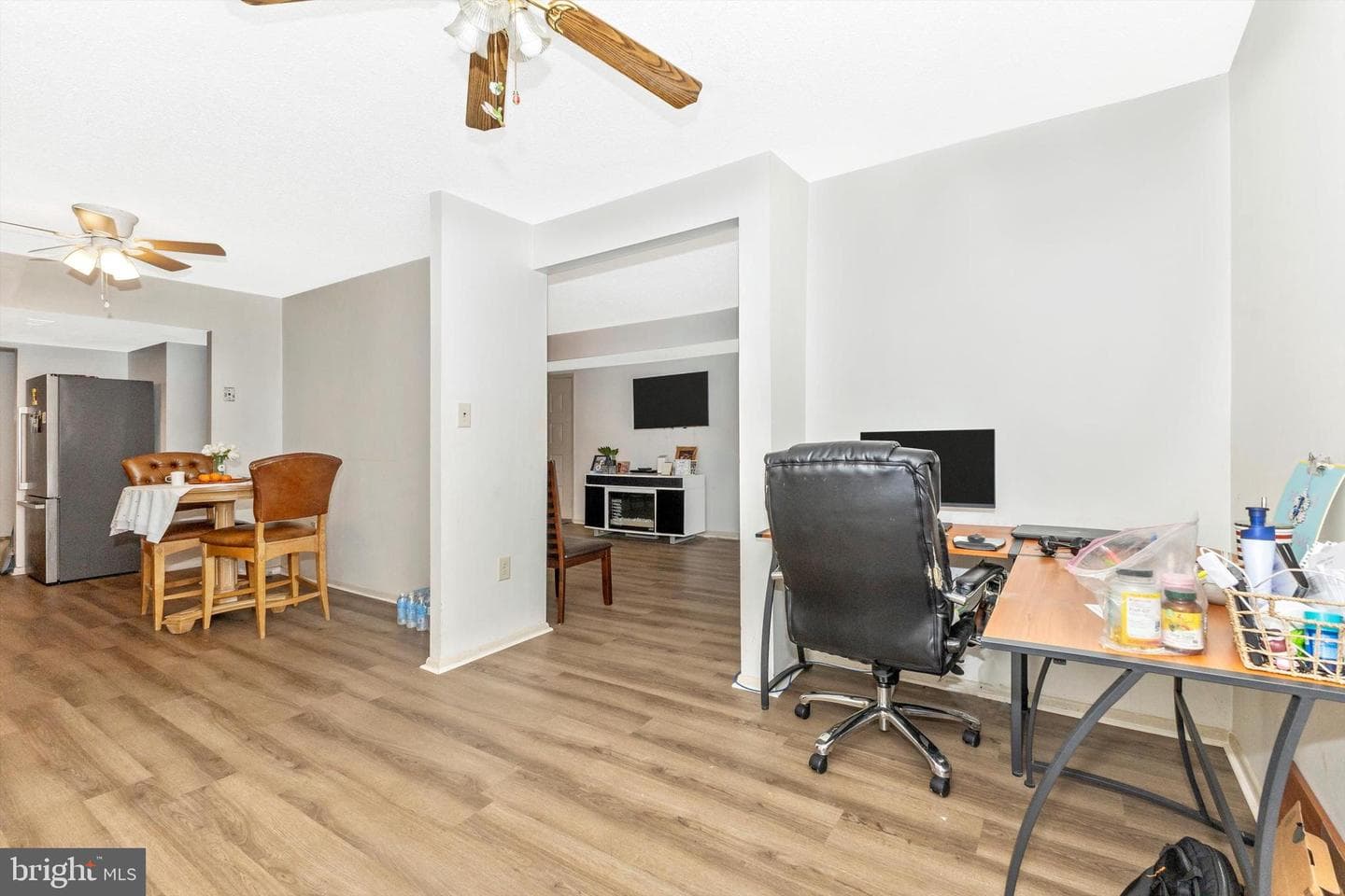7285 Coachlight Court photo 11