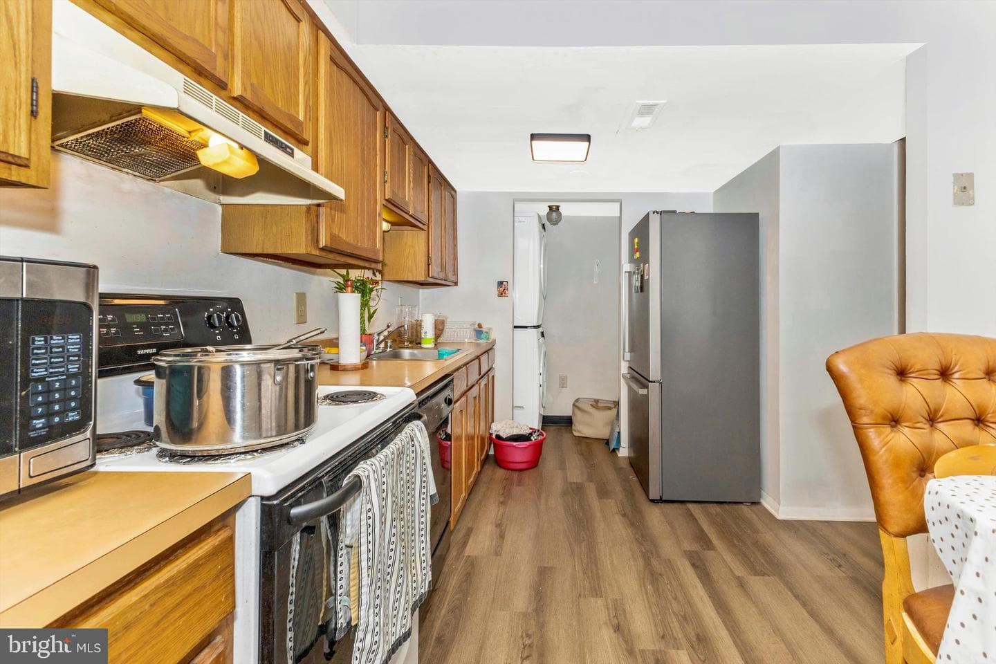 7285 Coachlight Court photo 12