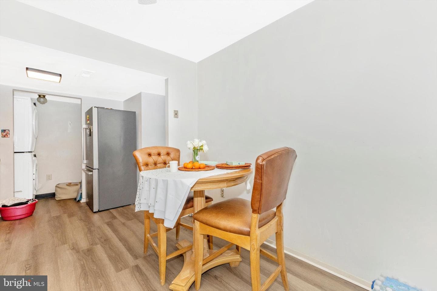 7285 Coachlight Court photo 18