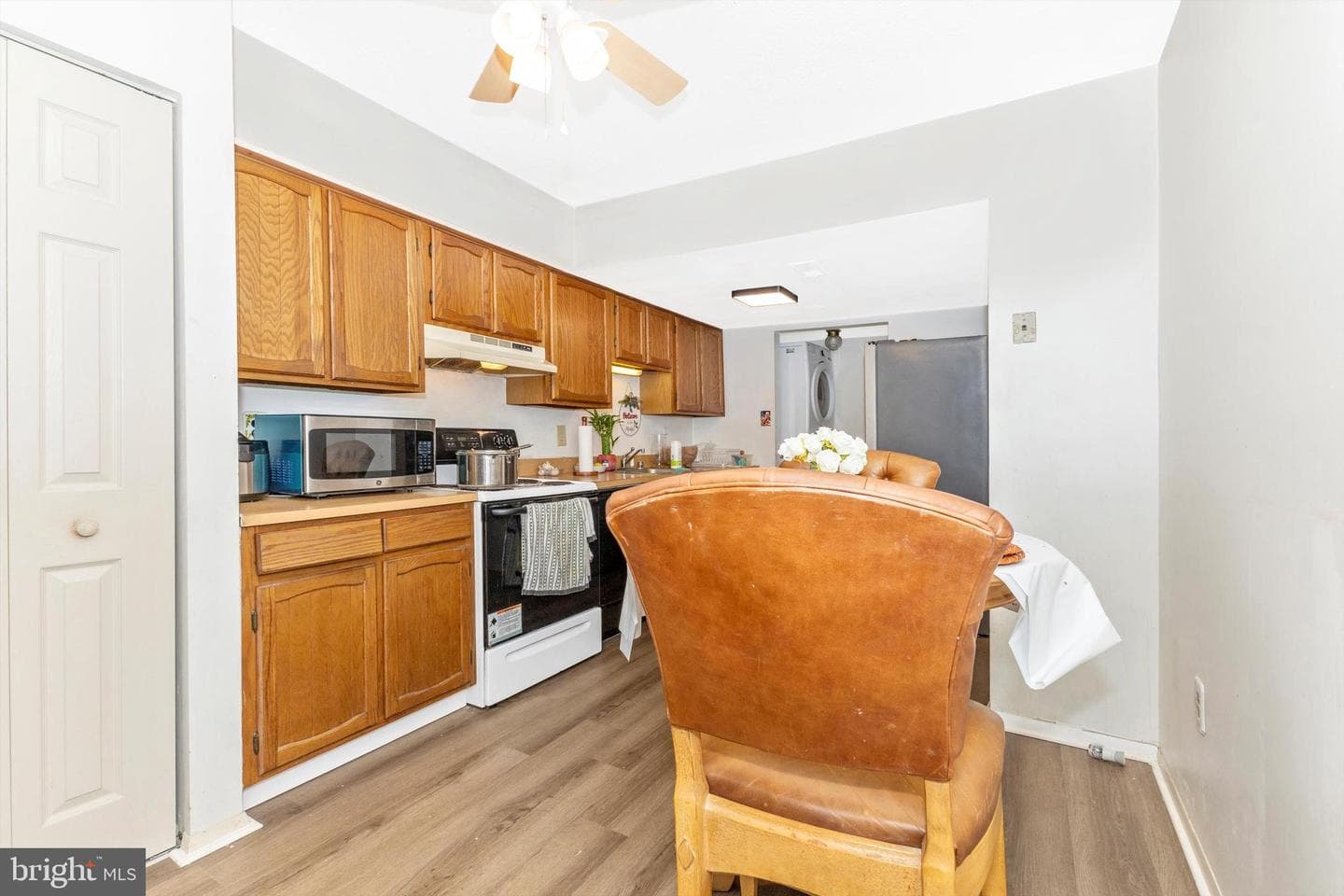 7285 Coachlight Court photo 19