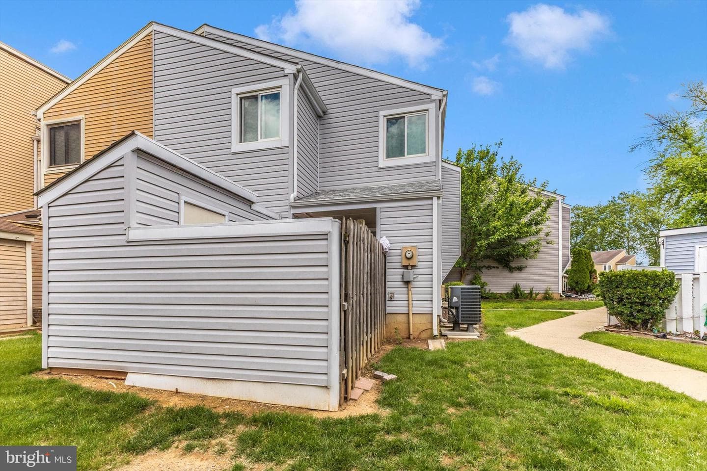 7285 Coachlight Court photo 41