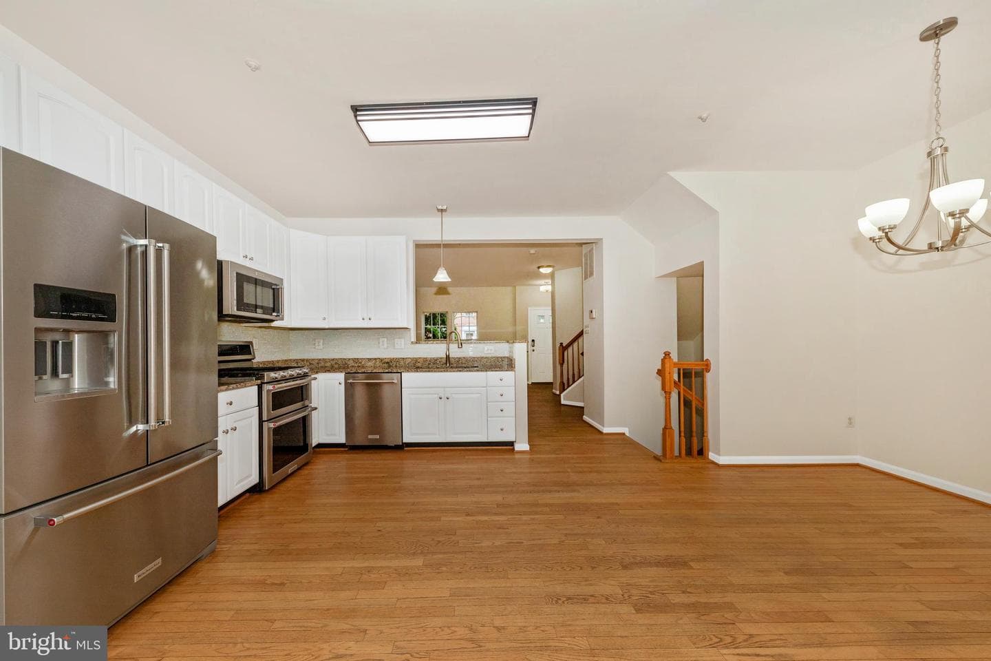 1726 Emory Street photo 13