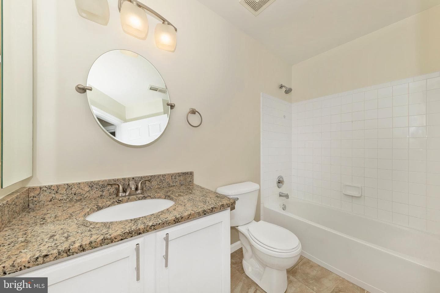 1726 Emory Street photo 27
