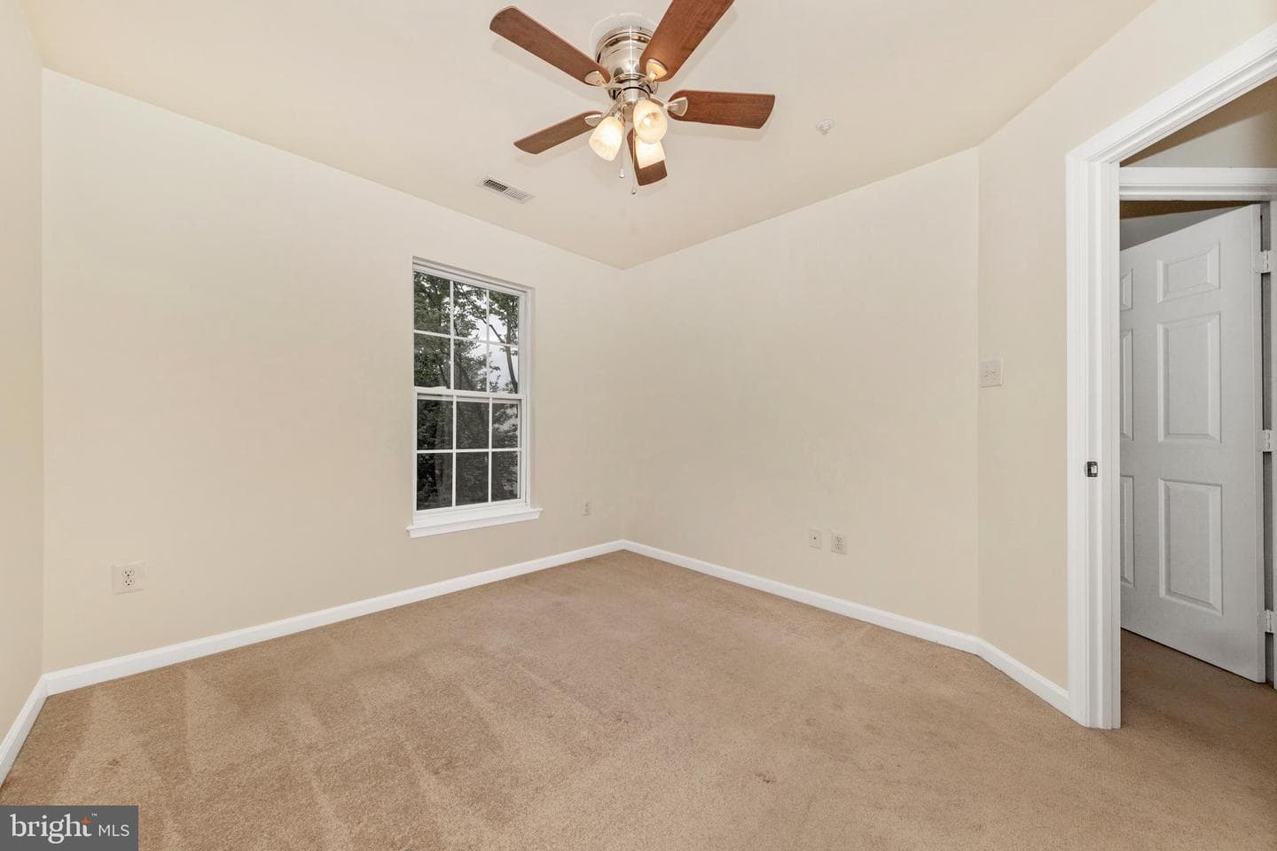 1726 Emory Street photo 28