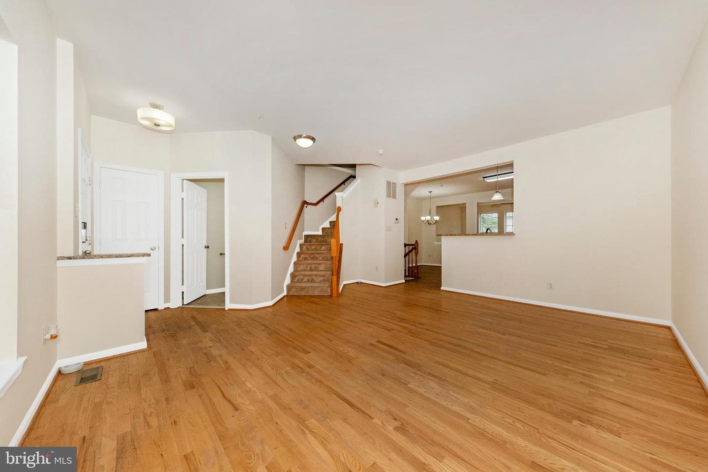 1726 Emory Street photo 5