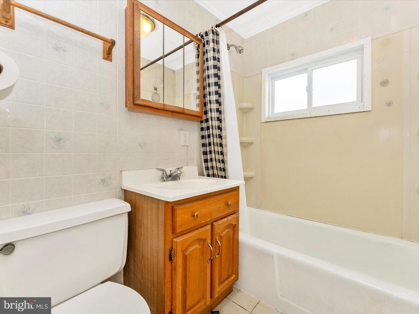 526 W Potomac Street photo 37