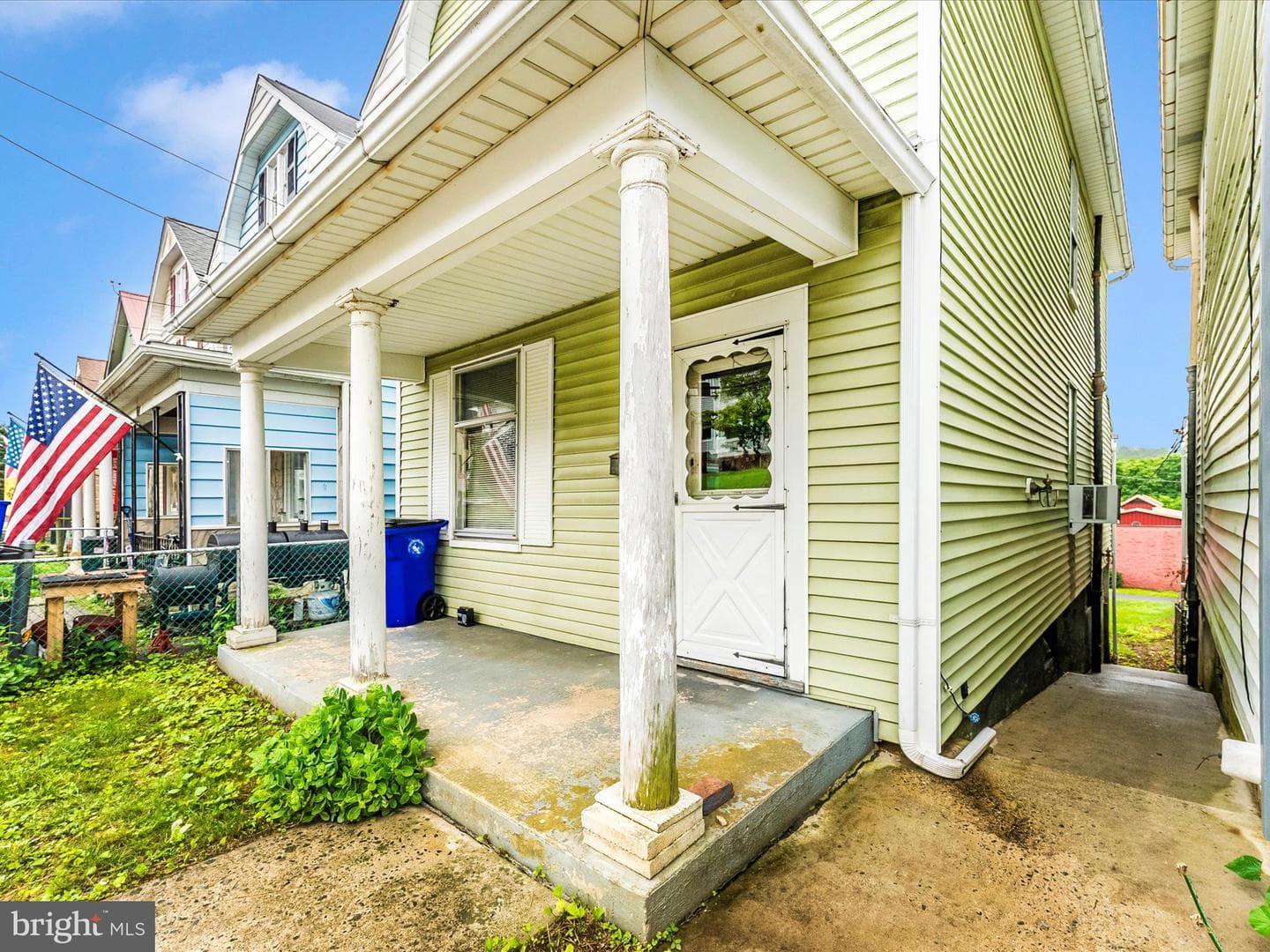 526 W Potomac Street photo 54