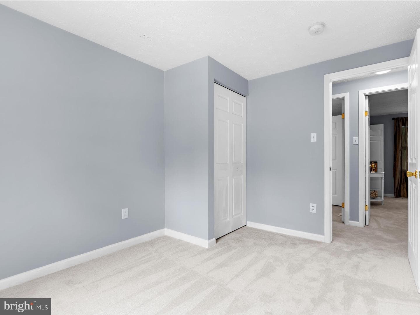 116 Deerfield Place photo 23