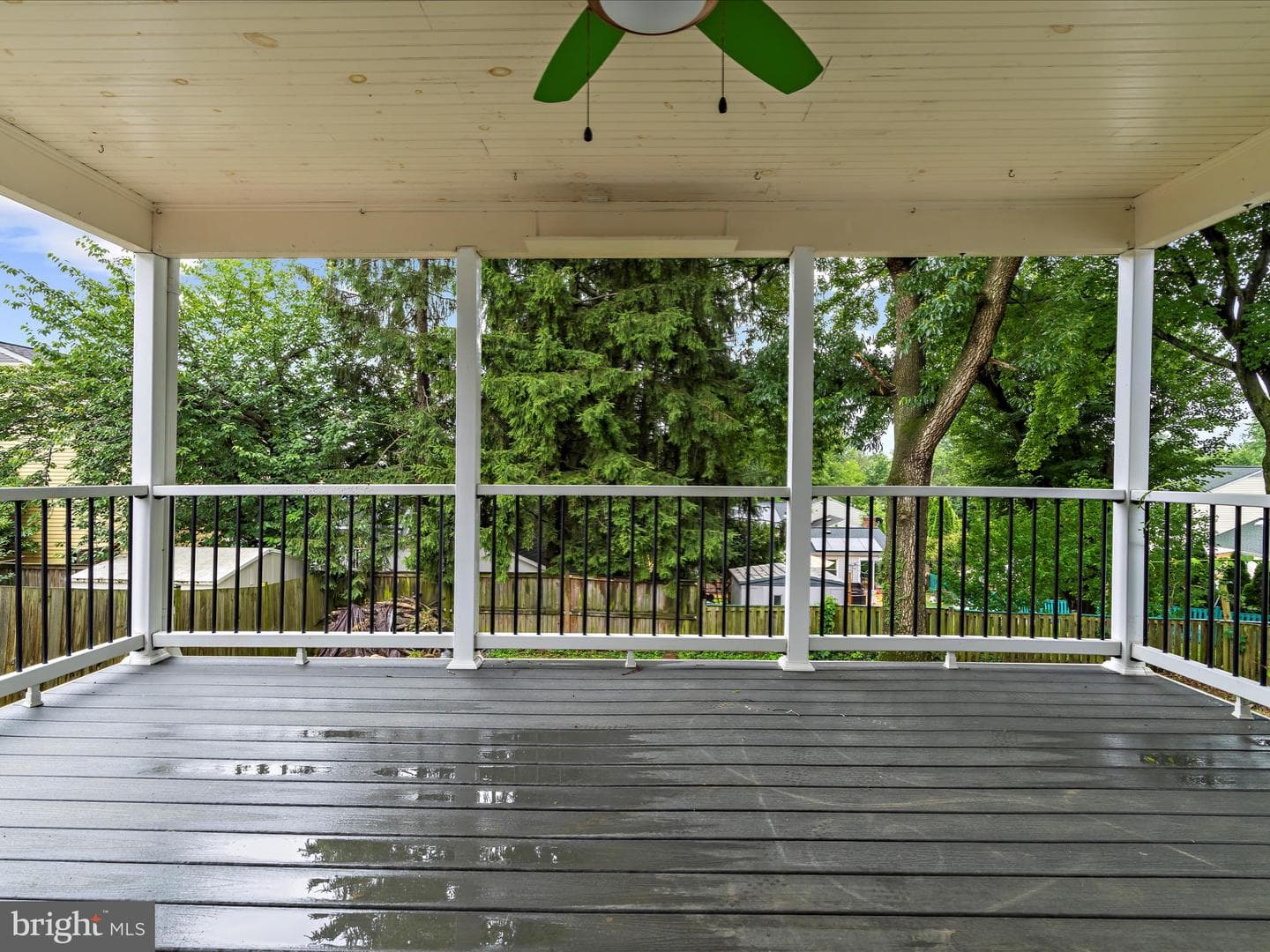 116 Deerfield Place photo 38