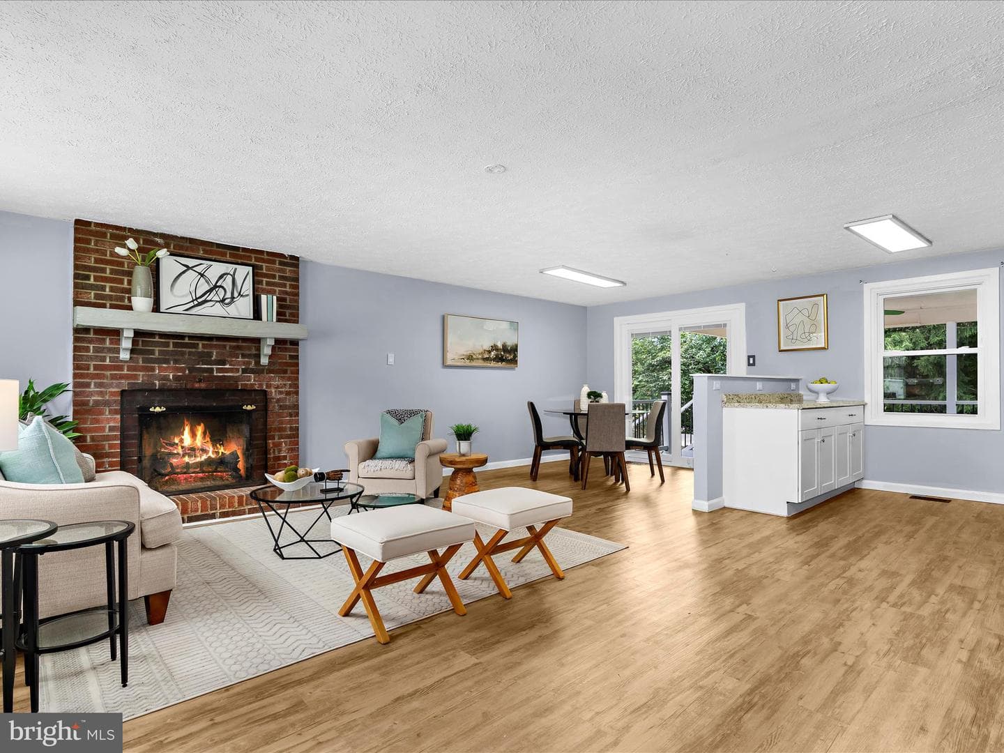 116 Deerfield Place photo 6