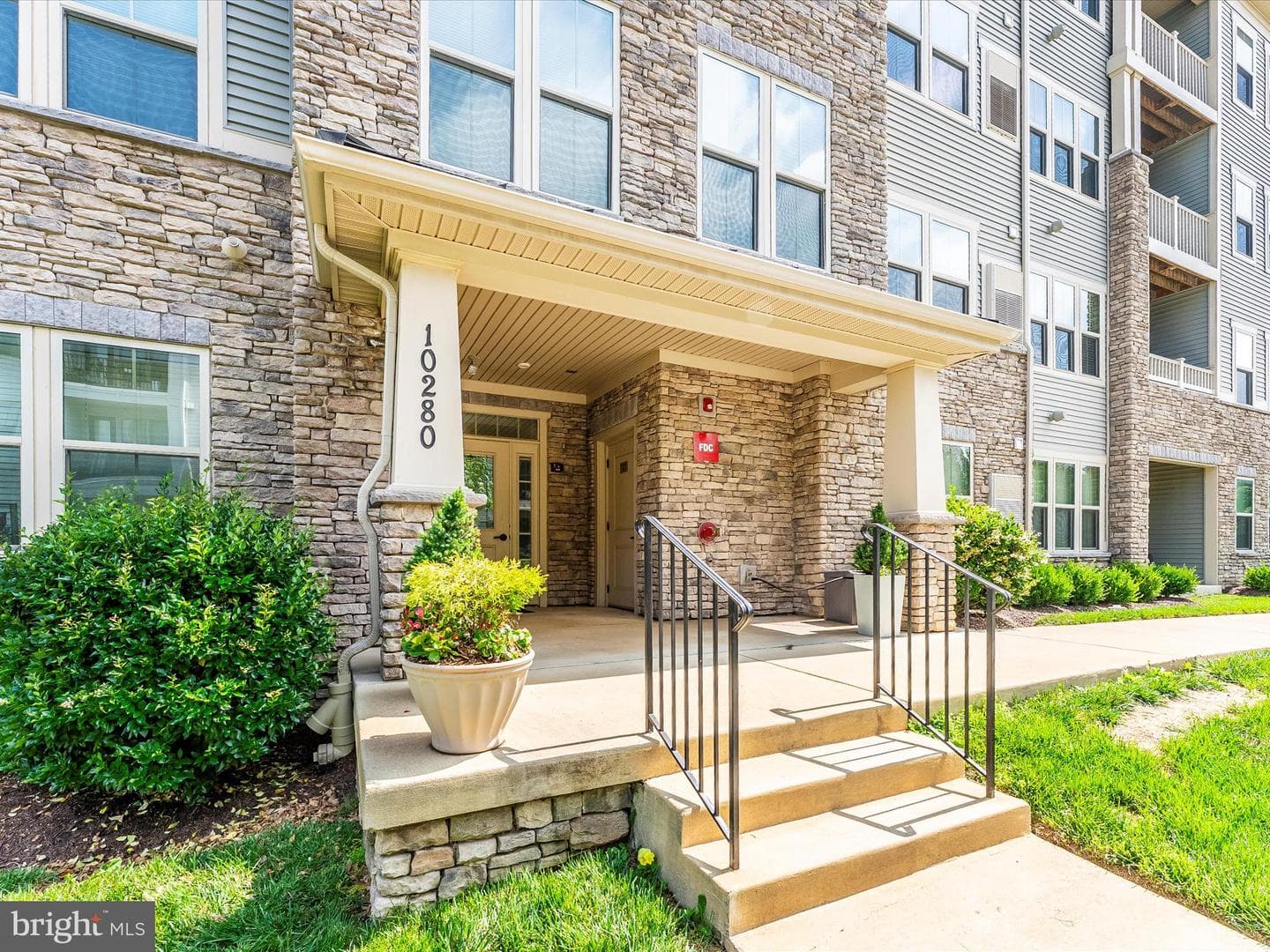 10280 Hopewell Street #202 photo 46