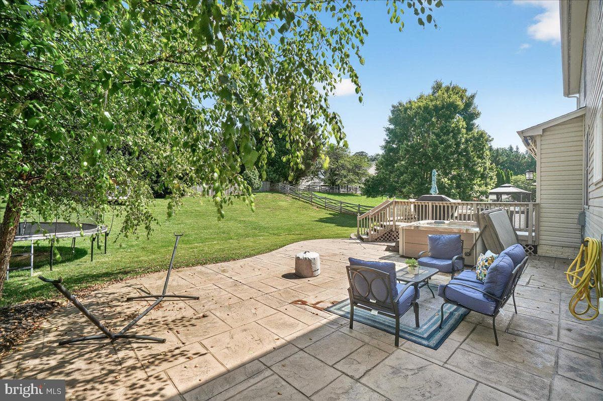 11104 Innsbrook Way photo 36