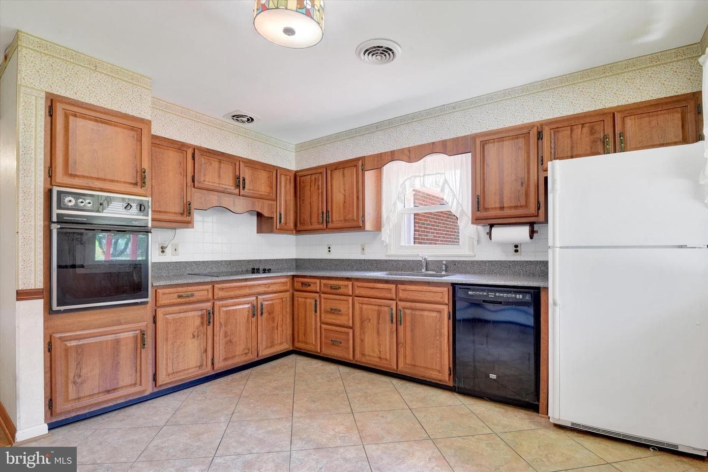 7907 Rocky Acre Drive photo 4
