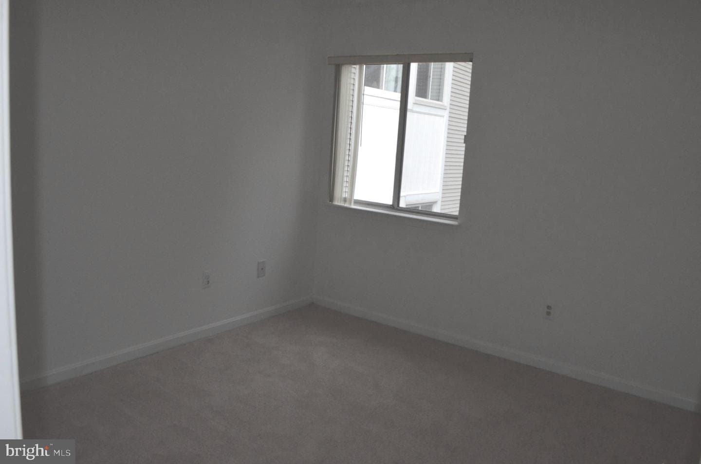 2137 Wainwright Court #2d photo 23