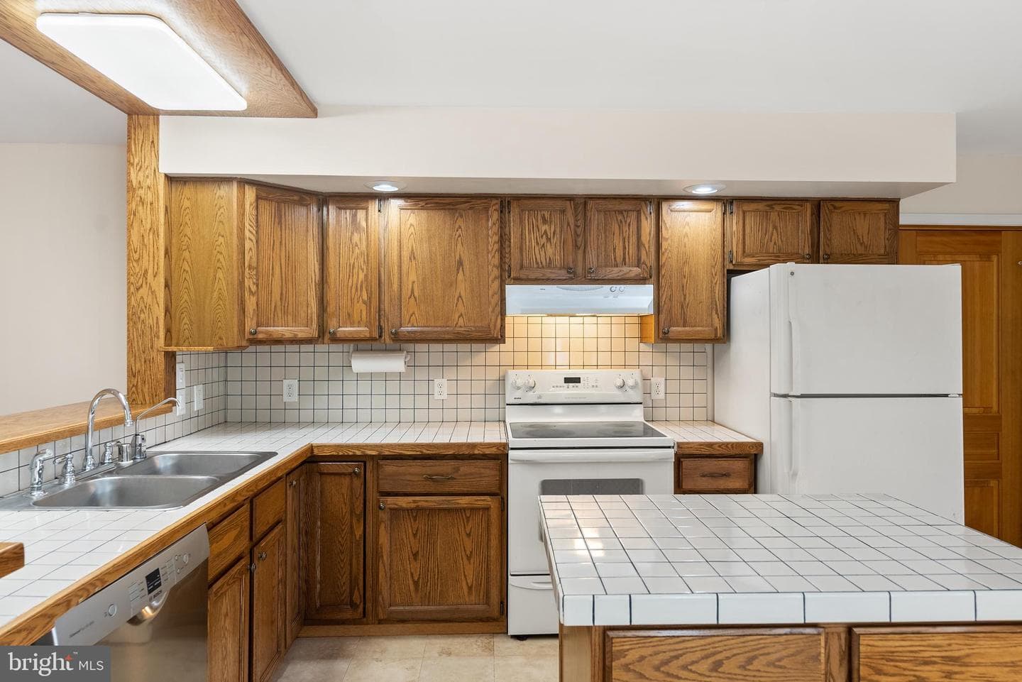 3877 Gibbons Road photo 26