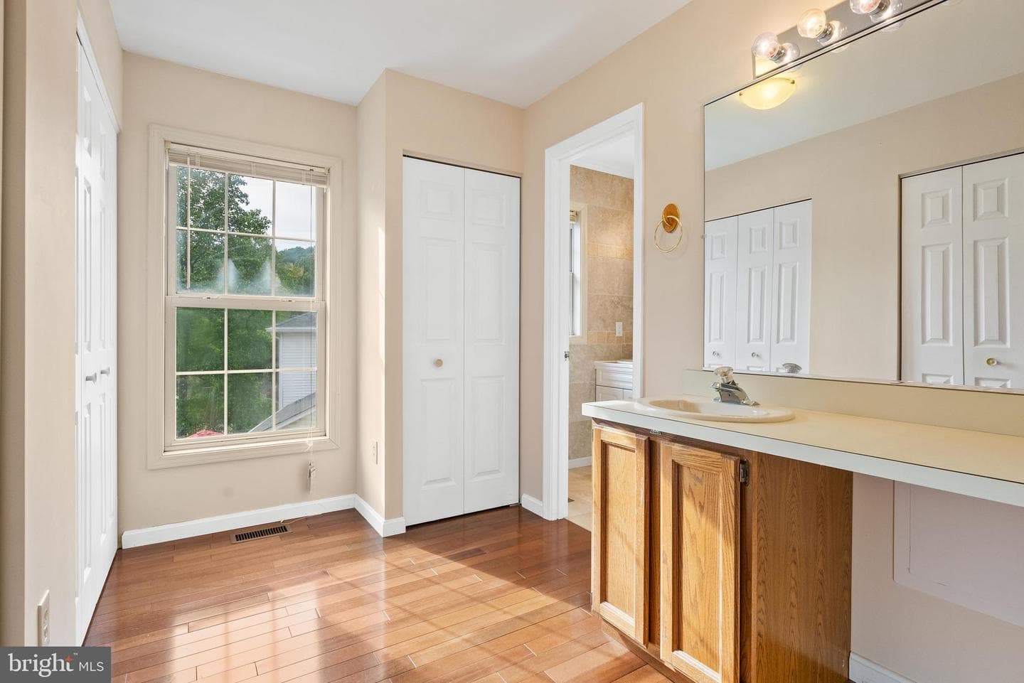 3877 Gibbons Road photo 33