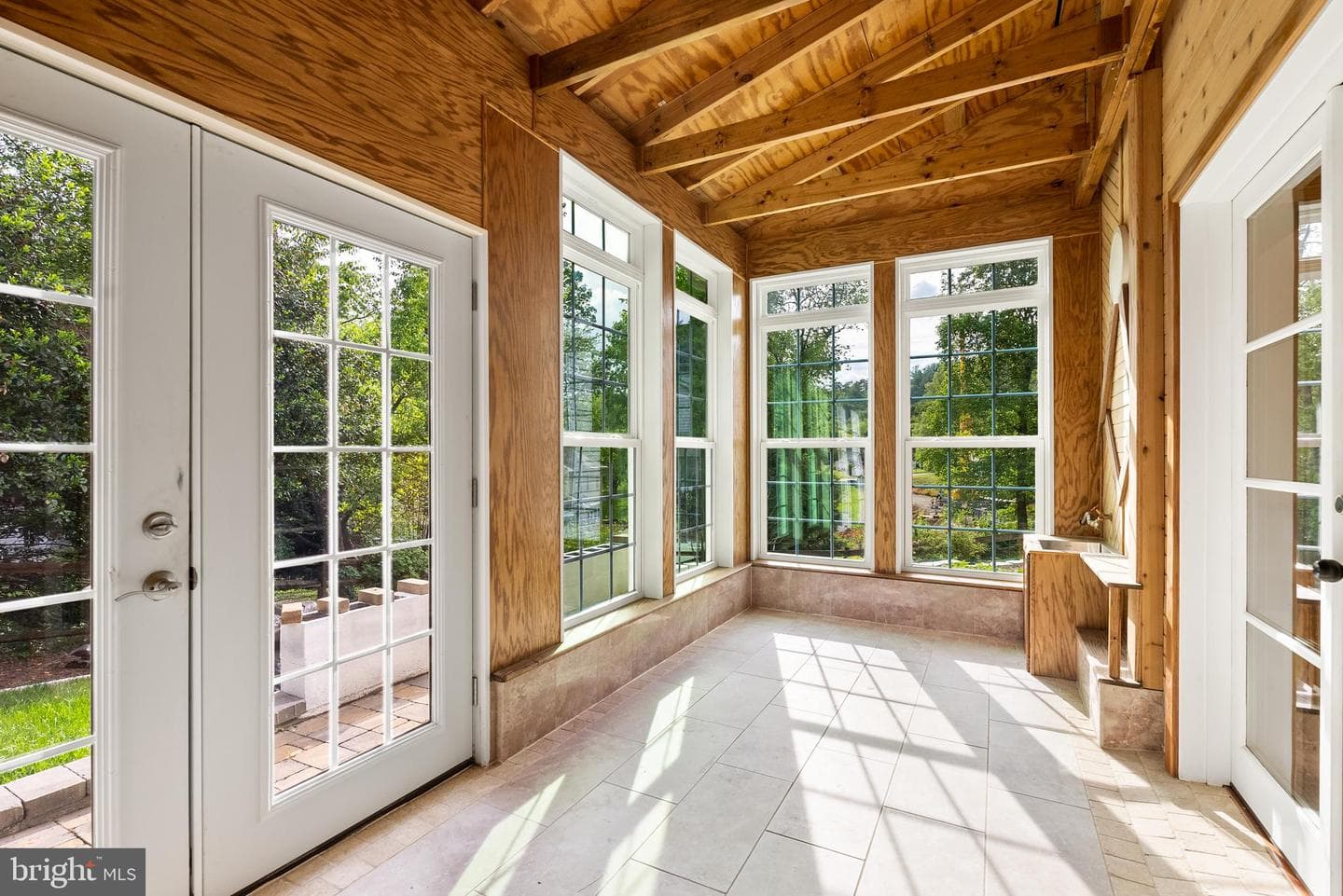 3877 Gibbons Road photo 45