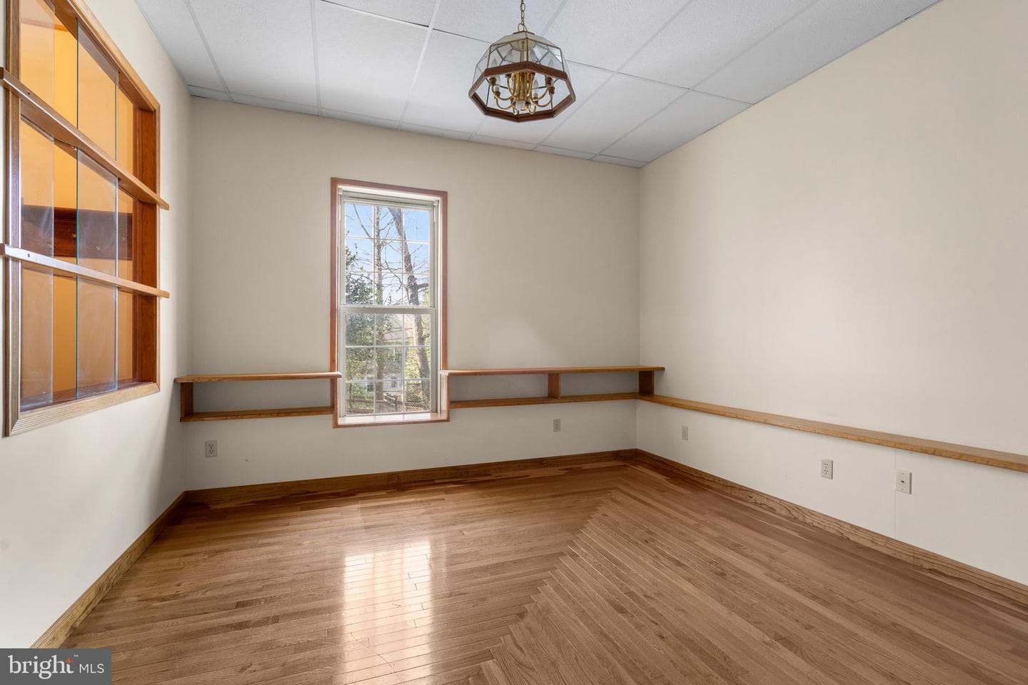 3877 Gibbons Road photo 47