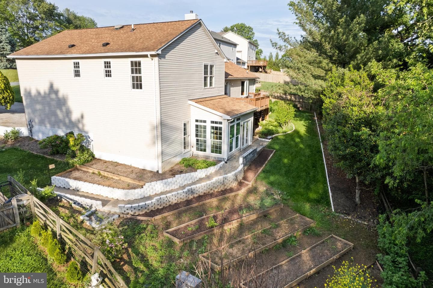 3877 Gibbons Road photo 58