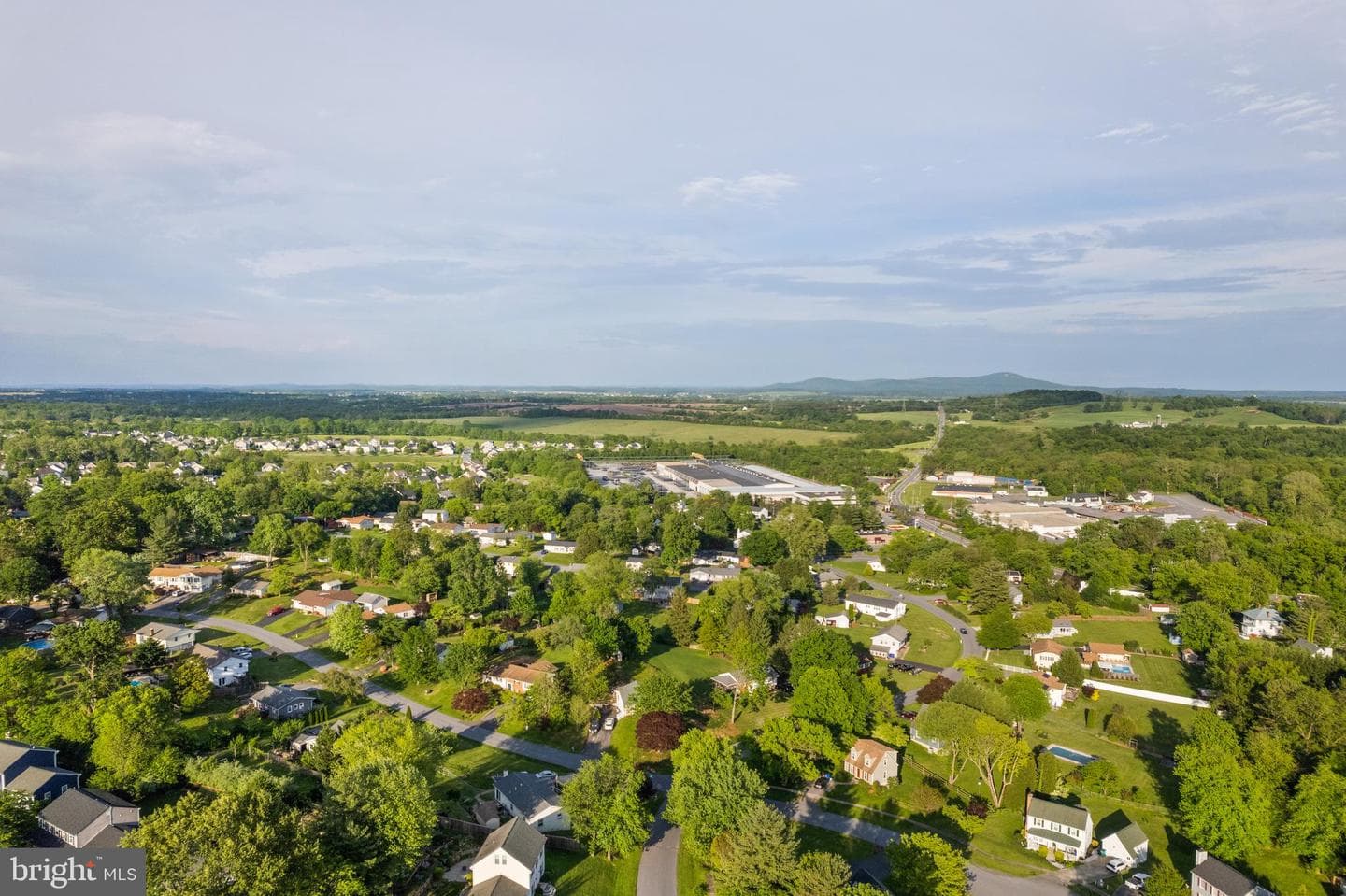 3877 Gibbons Road photo 62