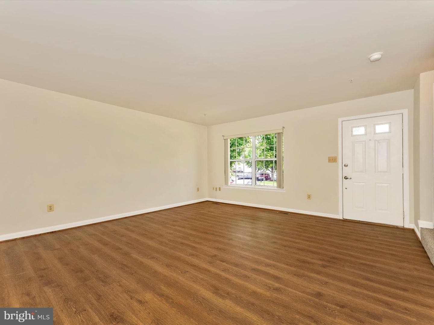 5790 Katsura Court photo 5
