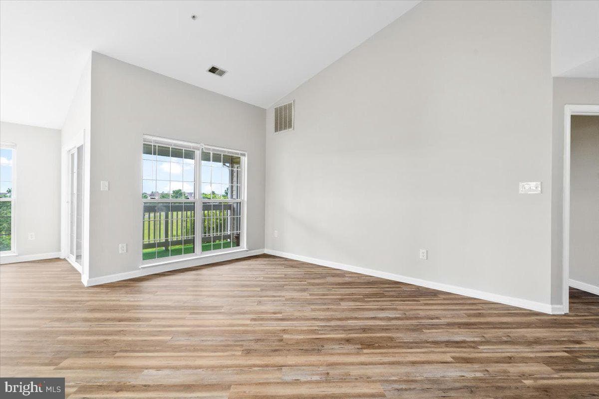 2500 Driftwood Court #3b photo 10