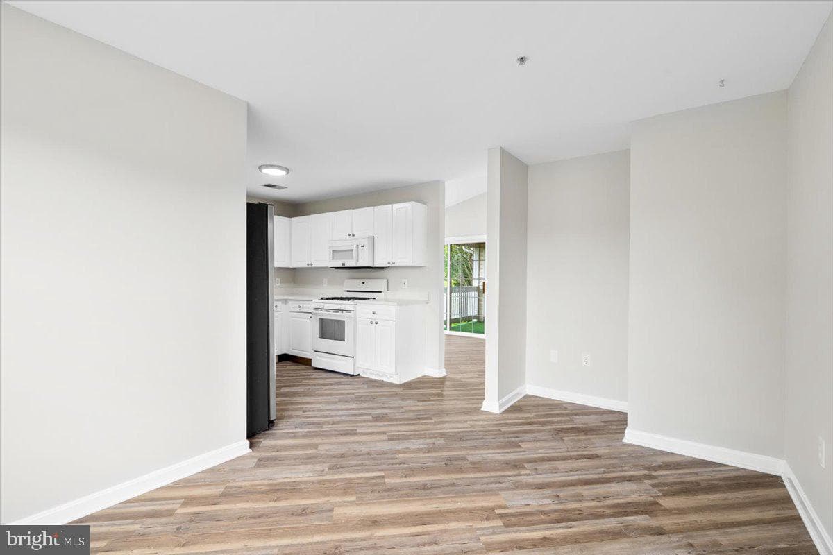2500 Driftwood Court #3b photo 16
