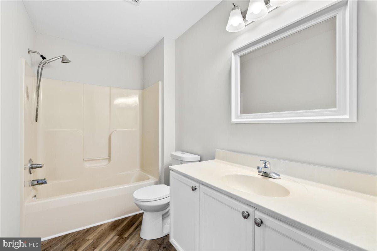 2500 Driftwood Court #3b photo 28