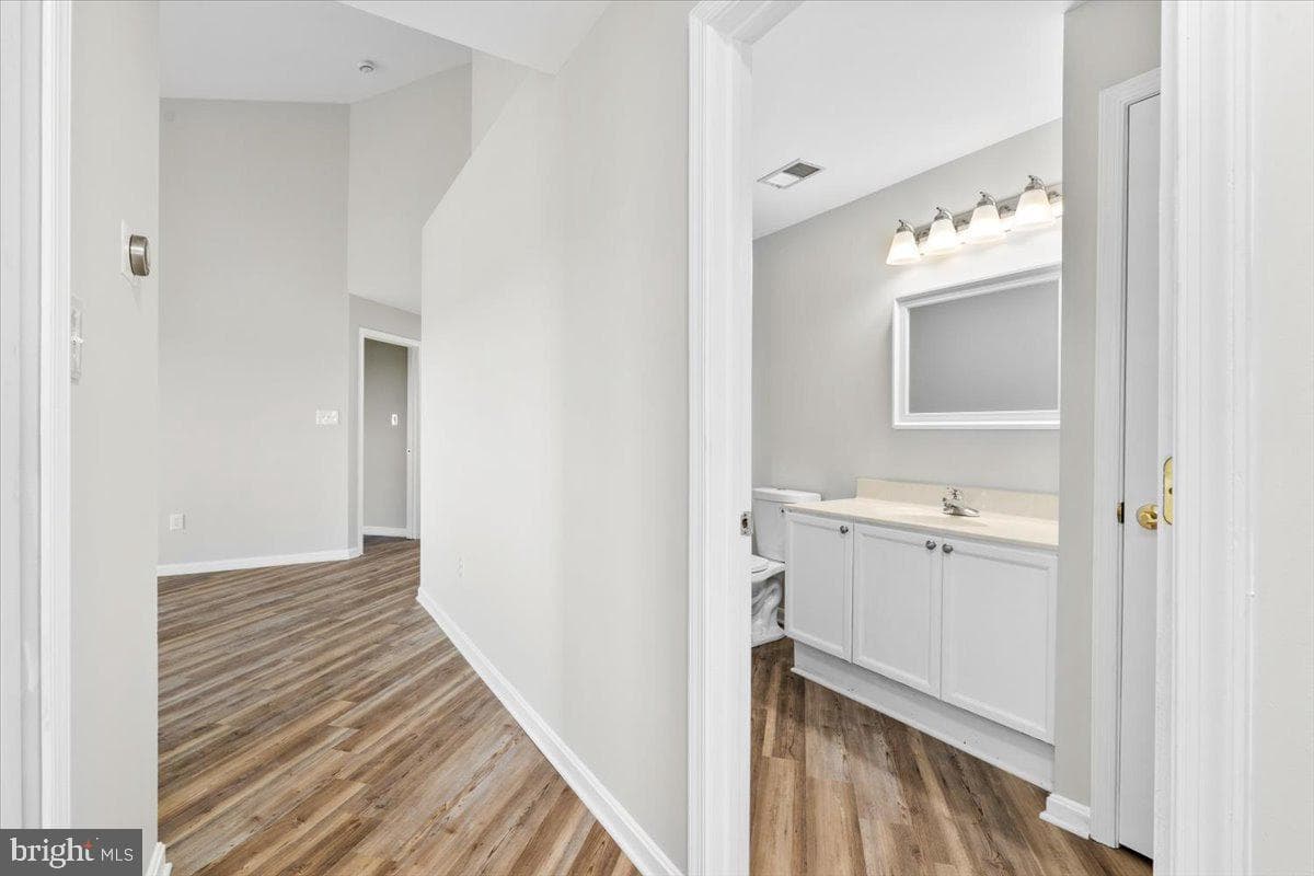 2500 Driftwood Court #3b photo 29