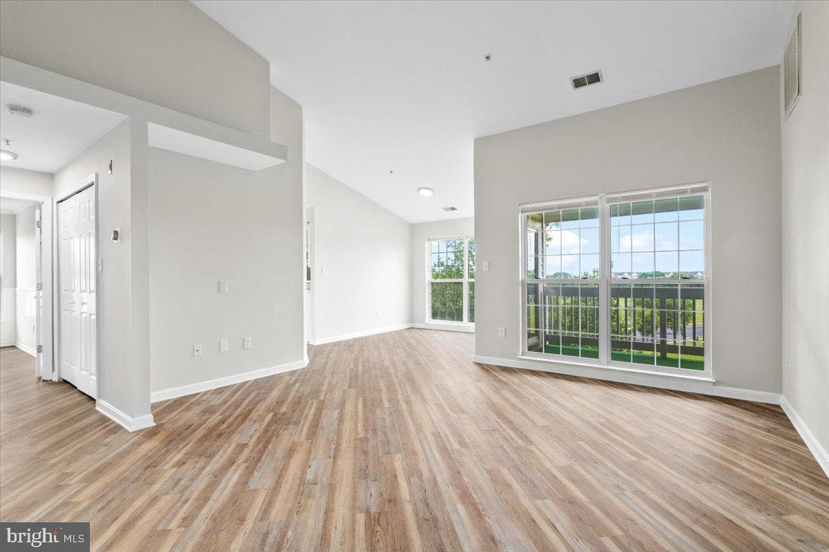 2500 Driftwood Court #3b photo 5