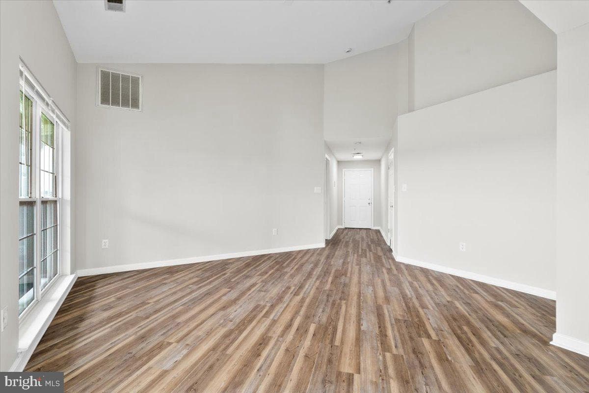 2500 Driftwood Court #3b photo 6