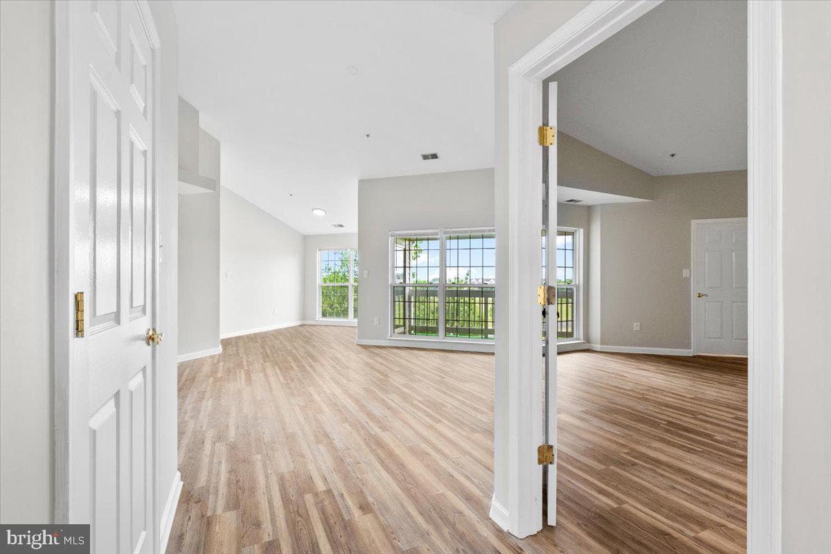 2500 Driftwood Court #3b photo 7