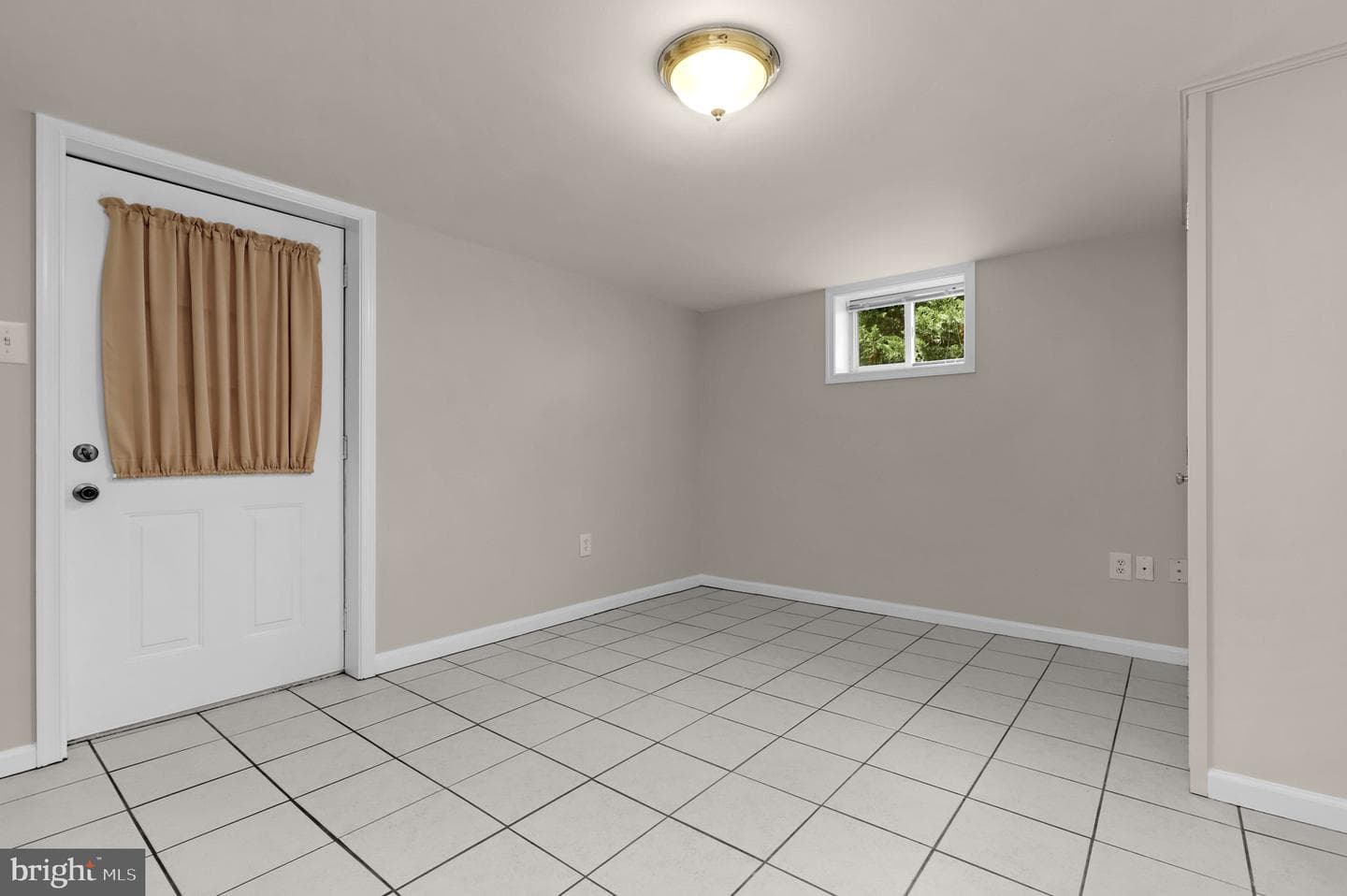 5407 Village Court photo 29
