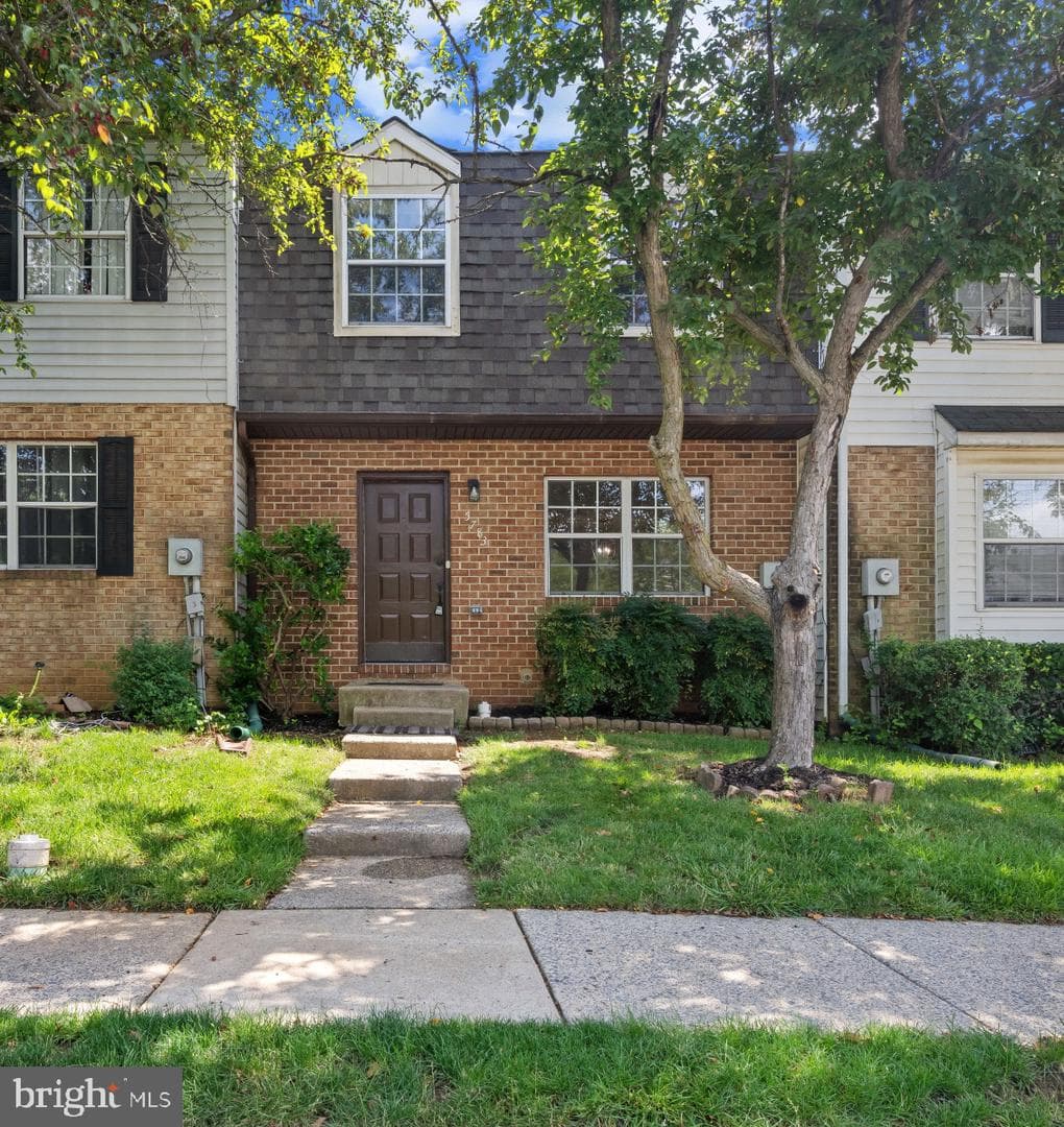 5783 Katsura Court
