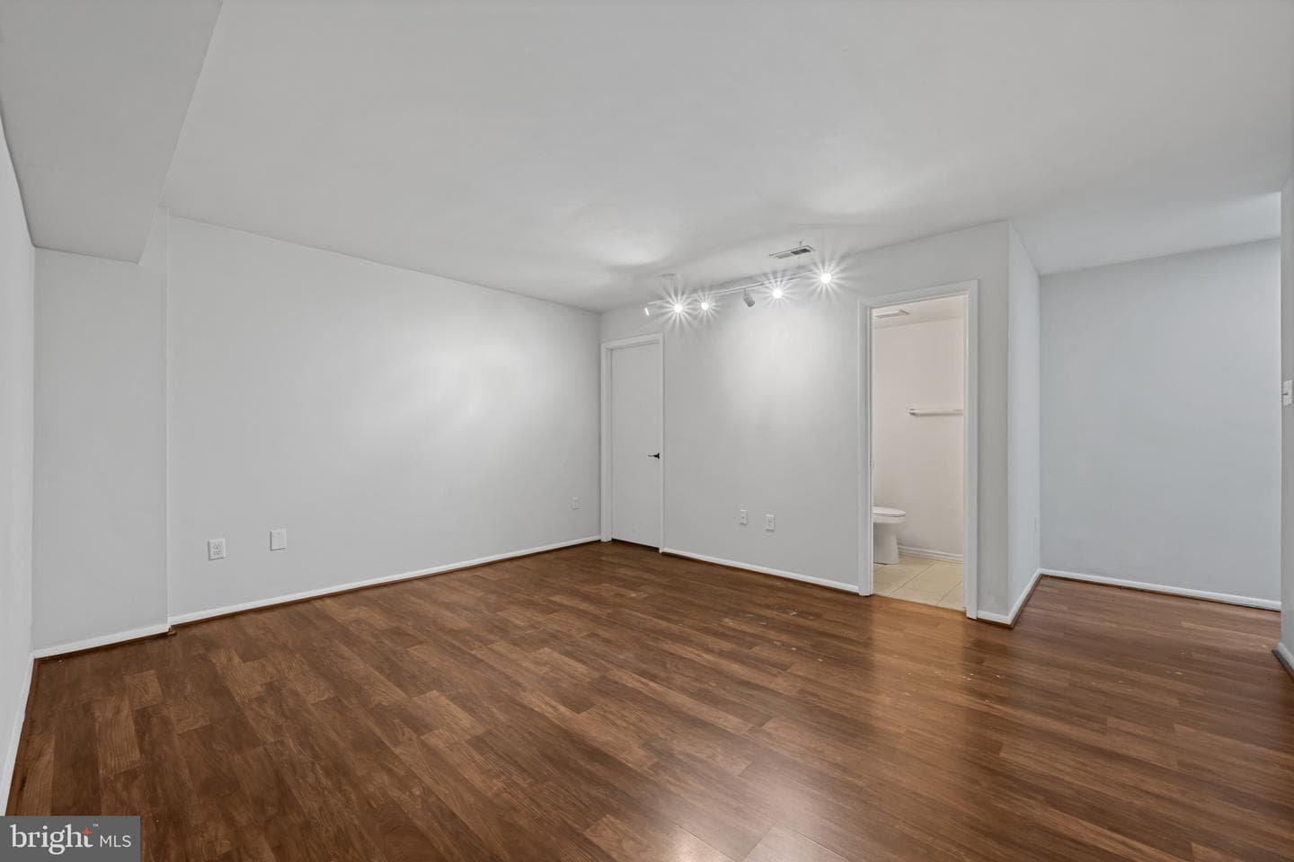 5783 Katsura Court photo 18